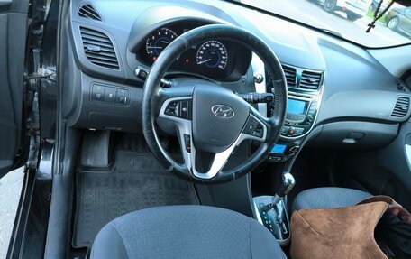 Hyundai Solaris II рестайлинг, 2012 год, 820 000 рублей, 11 фотография