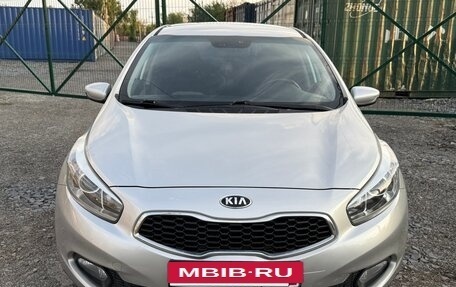 KIA cee'd III, 2014 год, 1 200 000 рублей, 2 фотография