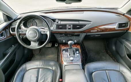Audi A7, 2010 год, 2 200 000 рублей, 17 фотография