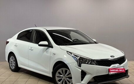 KIA Rio IV, 2020 год, 1 350 000 рублей, 3 фотография