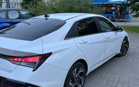 Hyundai Elantra, 2023 год, 2 190 000 рублей, 5 фотография