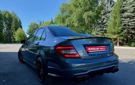 Mercedes-Benz C-Класс, 2011 год, 1 800 000 рублей, 2 фотография
