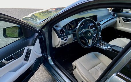 Mercedes-Benz C-Класс, 2011 год, 1 800 000 рублей, 7 фотография