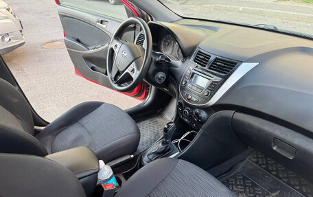 Hyundai Solaris II рестайлинг, 2016 год, 780 000 рублей, 2 фотография