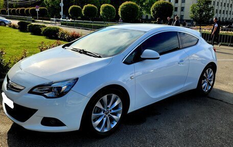 Opel Astra J, 2013 год, 1 200 000 рублей, 2 фотография