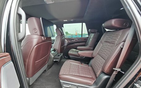 Cadillac Escalade V, 2022 год, 8 100 000 рублей, 13 фотография