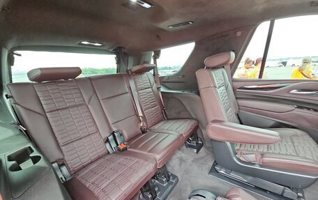 Cadillac Escalade V, 2022 год, 8 100 000 рублей, 14 фотография