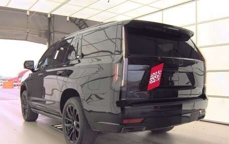Cadillac Escalade V, 2022 год, 8 100 000 рублей, 8 фотография