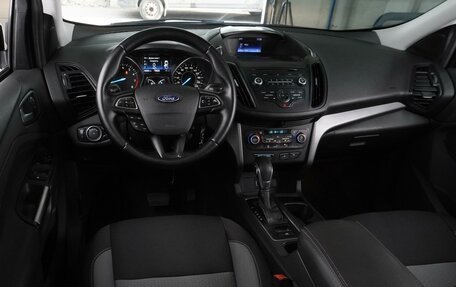 Ford Escape III, 2018 год, 1 839 000 рублей, 6 фотография