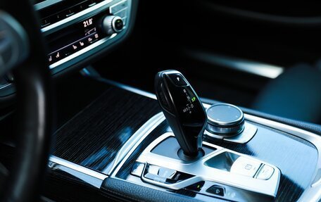 BMW 7 серия, 2020 год, 5 490 000 рублей, 19 фотография