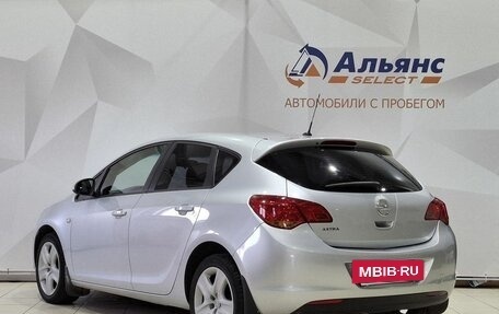 Opel Astra J, 2011 год, 810 000 рублей, 5 фотография