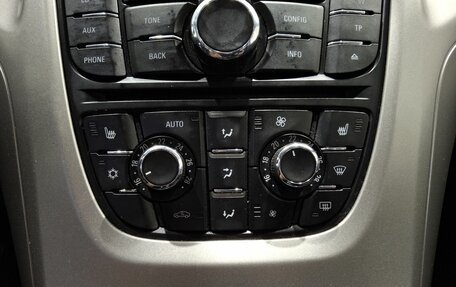 Opel Astra J, 2011 год, 810 000 рублей, 15 фотография
