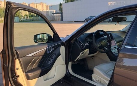 Infiniti Q50 I рестайлинг, 2015 год, 1 600 000 рублей, 9 фотография