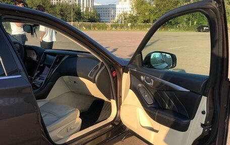 Infiniti Q50 I рестайлинг, 2015 год, 1 600 000 рублей, 11 фотография