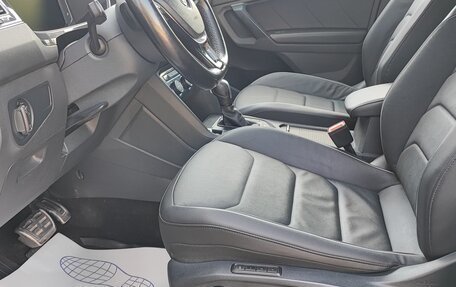 Volkswagen Tiguan II, 2019 год, 2 450 000 рублей, 11 фотография