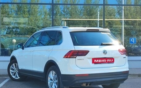 Volkswagen Tiguan II, 2019 год, 2 450 000 рублей, 4 фотография
