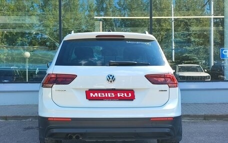Volkswagen Tiguan II, 2019 год, 2 450 000 рублей, 5 фотография