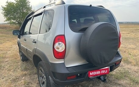 Chevrolet Niva I рестайлинг, 2019 год, 920 000 рублей, 5 фотография