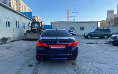 BMW 5 серия, 2011 год, 4 фотография