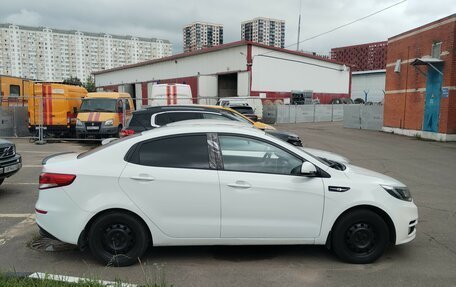KIA Rio III рестайлинг, 2013 год, 677 777 рублей, 4 фотография