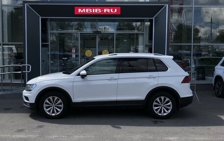 Volkswagen Tiguan II, 2019 год, 2 410 000 рублей, 8 фотография