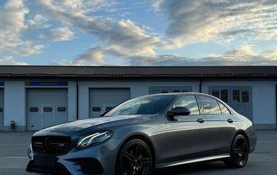 Mercedes-Benz E-Класс, 2016 год, 3 200 000 рублей, 1 фотография