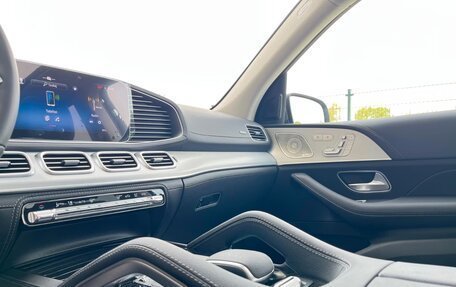 Mercedes-Benz GLE, 2024 год, 13 500 000 рублей, 22 фотография