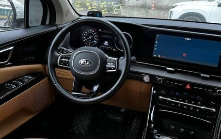 KIA Carnival, 2021 год, 2 722 000 рублей, 17 фотография