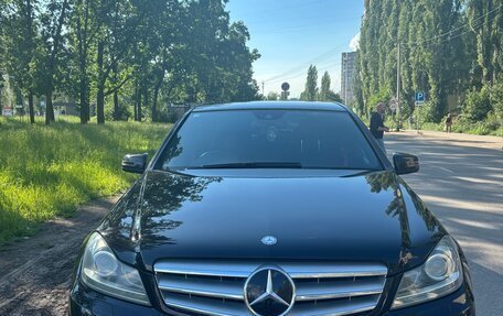 Mercedes-Benz C-Класс, 2013 год, 1 500 000 рублей, 2 фотография