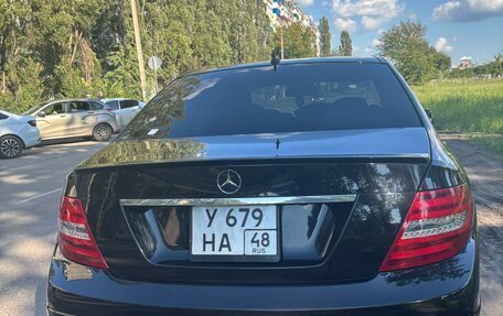 Mercedes-Benz C-Класс, 2013 год, 1 500 000 рублей, 4 фотография