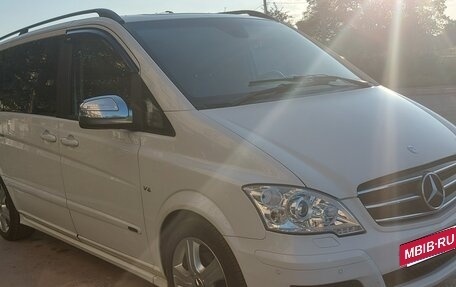 Mercedes-Benz Viano, 2014 год, 3 250 000 рублей, 2 фотография