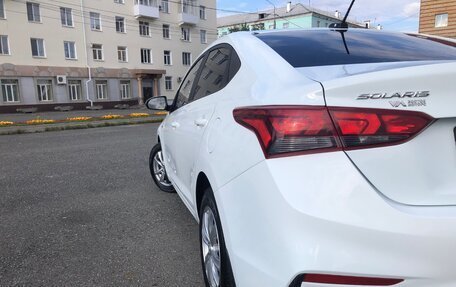 Hyundai Solaris II рестайлинг, 2019 год, 1 399 000 рублей, 3 фотография