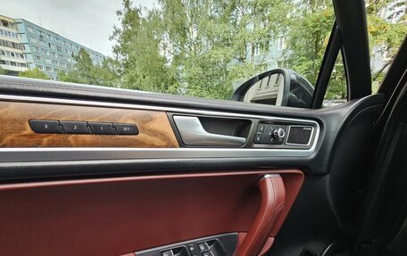 Volkswagen Touareg III, 2013 год, 1 900 000 рублей, 14 фотография