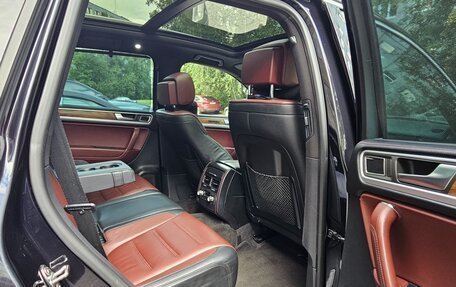 Volkswagen Touareg III, 2013 год, 1 900 000 рублей, 11 фотография