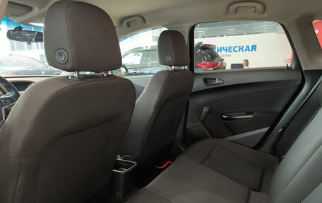 Opel Astra J, 2011 год, 550 000 рублей, 12 фотография
