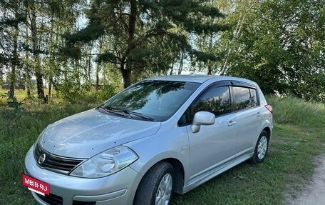 Nissan Tiida, 2010 год, 970 000 рублей, 2 фотография