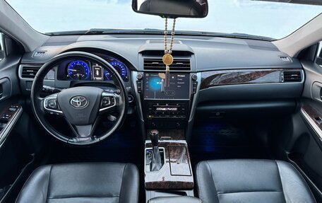 Toyota Camry, 2017 год, 2 550 000 рублей, 19 фотография