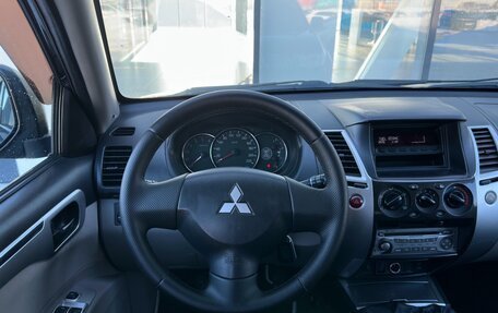 Mitsubishi Pajero Sport II рестайлинг, 2012 год, 1 350 000 рублей, 12 фотография