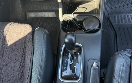 Mitsubishi Outlander III рестайлинг 3, 2014 год, 1 550 000 рублей, 9 фотография