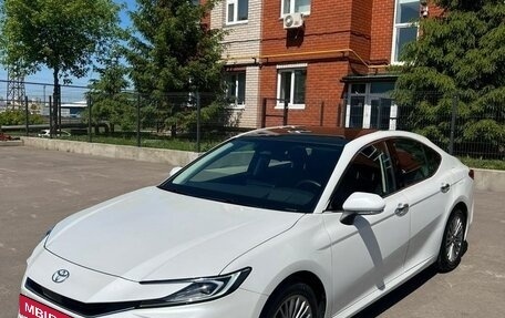 Toyota Camry, 2024 год, 3 650 000 рублей, 7 фотография