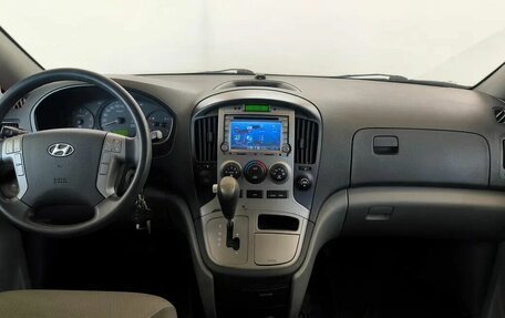 Hyundai Grand Starex Grand Starex I рестайлинг 2, 2012 год, 1 699 000 рублей, 5 фотография