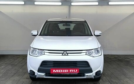 Mitsubishi Outlander III рестайлинг 3, 2014 год, 1 139 000 рублей, 2 фотография
