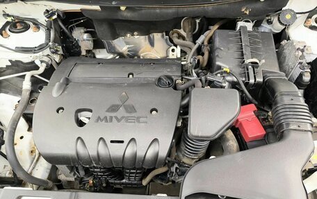 Mitsubishi Outlander III рестайлинг 3, 2014 год, 1 139 000 рублей, 16 фотография