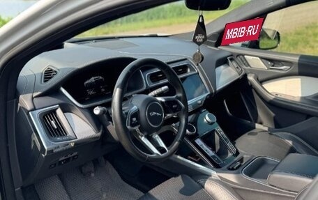 Jaguar I-Pace I, 2018 год, 4 500 000 рублей, 7 фотография
