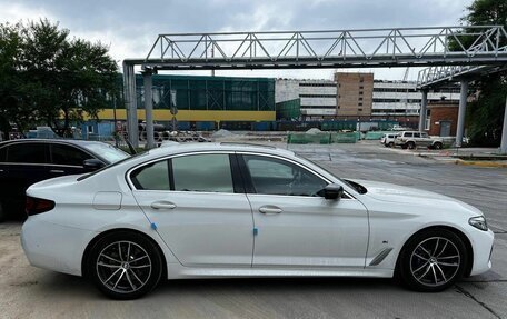 BMW 5 серия, 2022 год, 3 200 000 рублей, 4 фотография