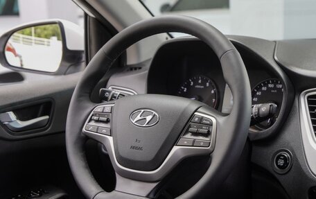 Hyundai Solaris II рестайлинг, 2019 год, 1 390 000 рублей, 20 фотография