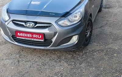 Hyundai Solaris II рестайлинг, 2012 год, 680 000 рублей, 1 фотография
