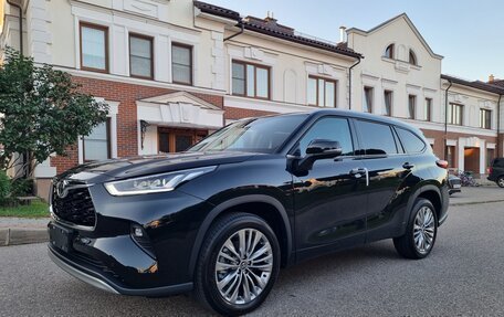 Toyota Highlander, 2025 год, 5 075 000 рублей, 8 фотография