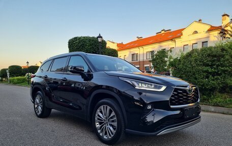 Toyota Highlander, 2025 год, 5 075 000 рублей, 7 фотография