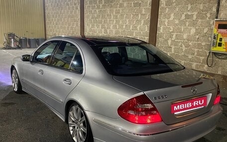 Mercedes-Benz E-Класс, 2005 год, 1 150 000 рублей, 9 фотография
